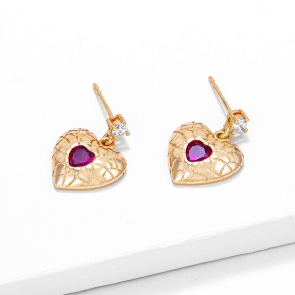 Heart Dangle Earrings, 18k Gold Plated - Picture 3 of 7